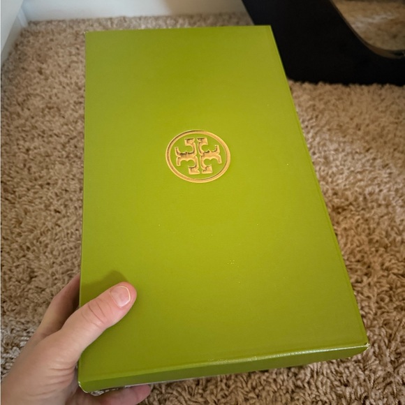 NIB Tory Burch Mellow Stud Mules- Denim Suede/Cork - Picture 3 of 9